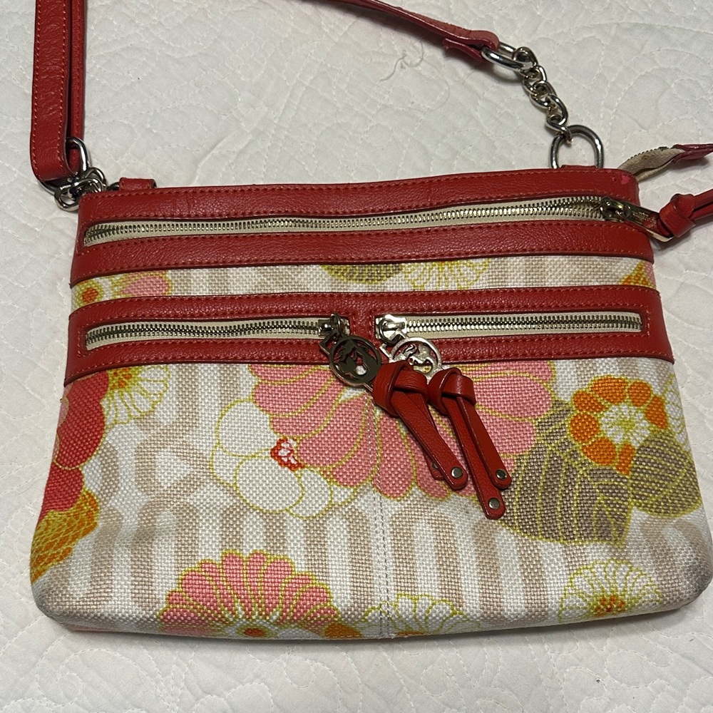 Spartina 449 Floral Crossbody‎ Bag with Red and Pink Accents